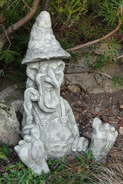 Gartenfigur Kobold "Schirmpilz", Steinguss - Original von Vidroflor