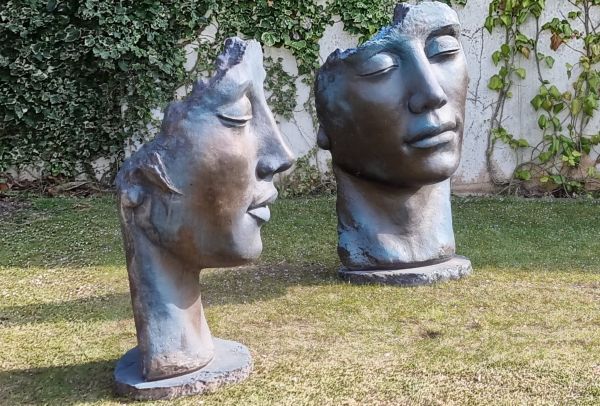 Gartenfigur Gesicht "Mann" und "Frau" im Set ,Bronze Effekt, inkl. Platte zur Montage - Original von