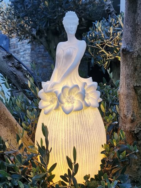 Blütenlicht Dame Amalia, klein, Kunststein von Zauberblume