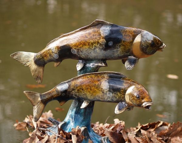 Bronzefigur Zwei Fische
