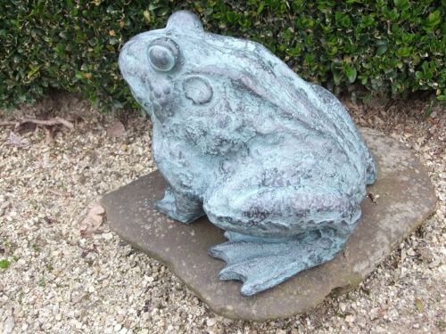 Bronzefigur Frosch / Kröte