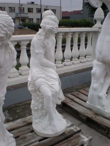Gartenfigur "Eirene, Göttin des Friedens" Made in Italy